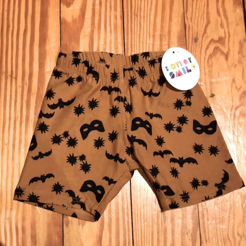 Halloween NWT 12-24 m Soft DotDotSmile Shorts